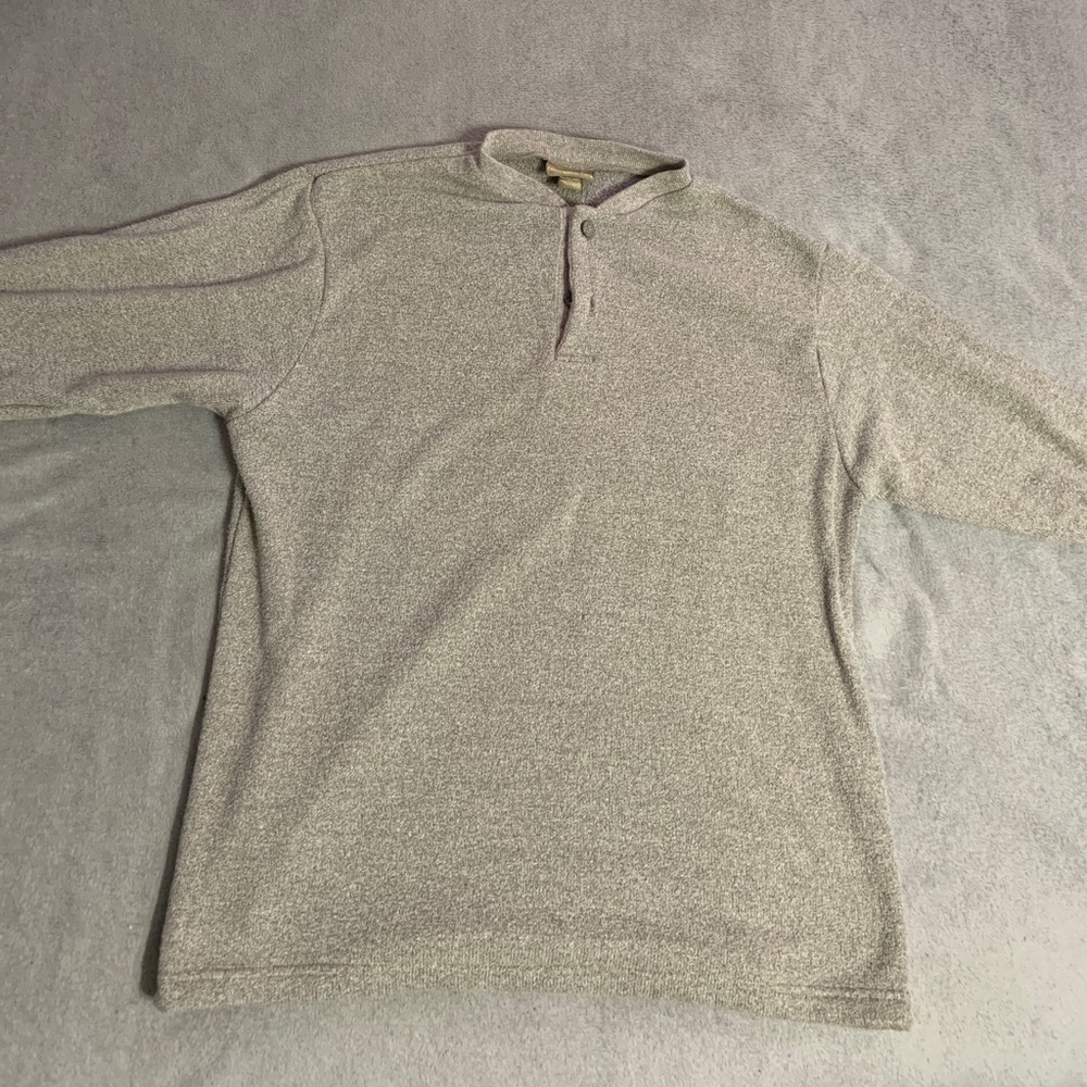 Galyans Three Button Sweater - Picture 2 of 3